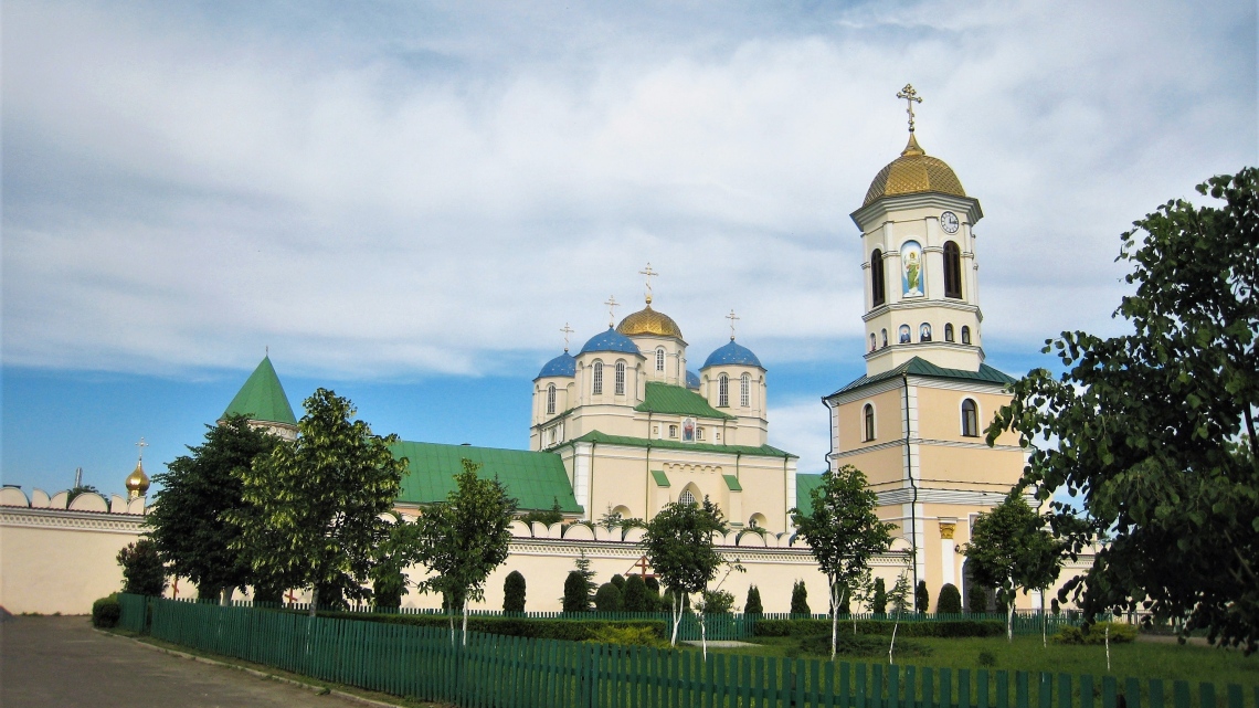 Замки князів Острозьких