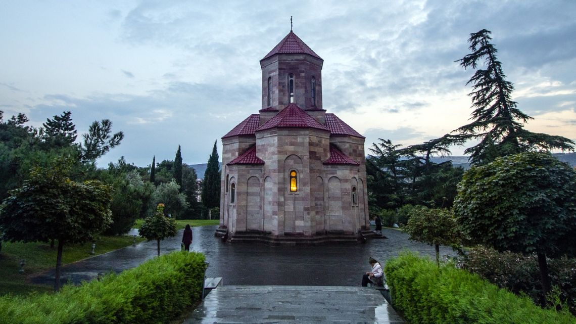 Чарівна неповторна Грузія в супроводі представника Феєрії