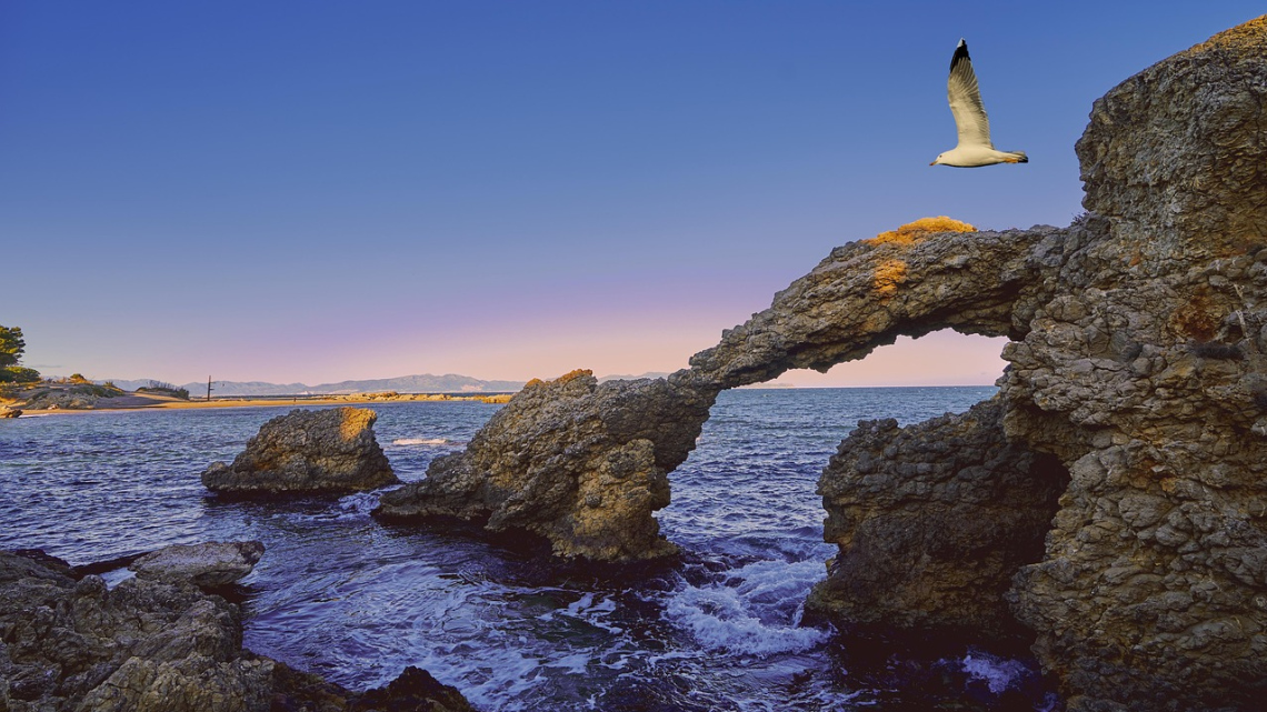 Експрес Мадрид - Валенсія - Барселона з відпочинком на Коста Брава. Авіатур