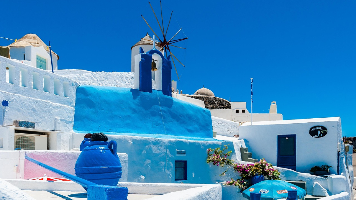 Круїз грецькими островами на лайнері Costa Fortuna у супроводі представника Феєрії