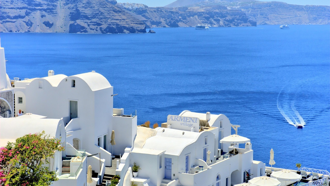 Круїз грецькими островами на лайнері Costa Fortuna у супроводі представника Феєрії