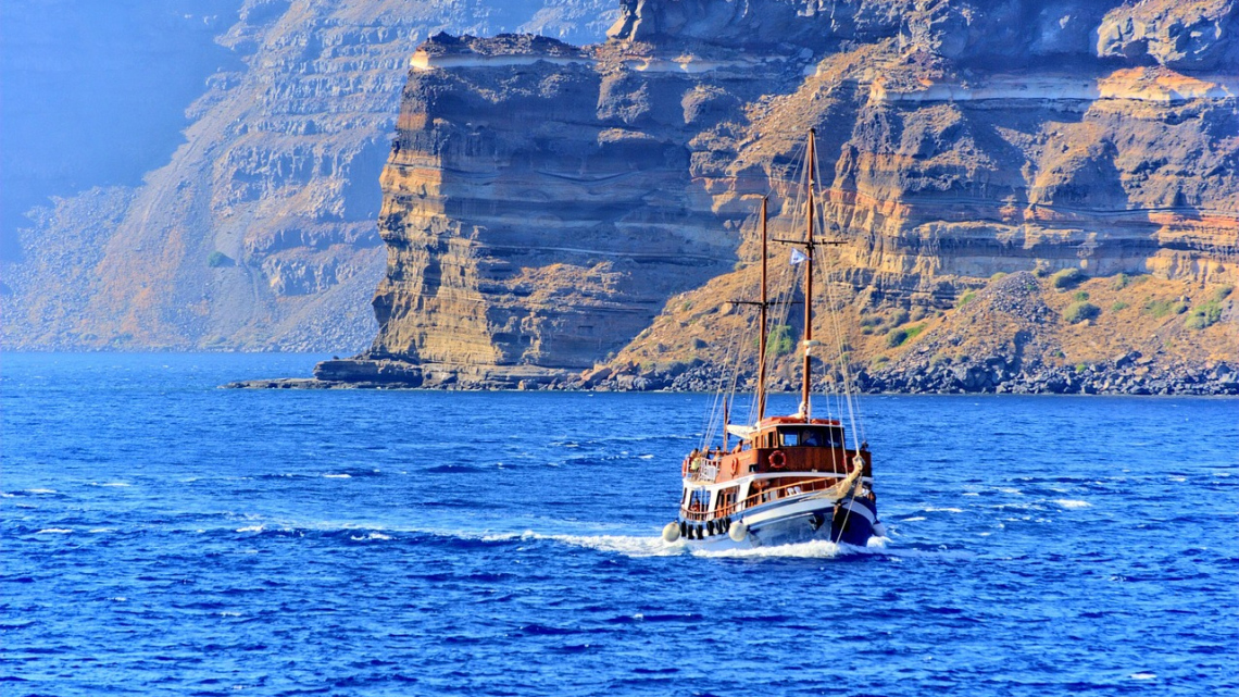 Круїз грецькими островами на лайнері Costa Fortuna у супроводі представника Феєрії