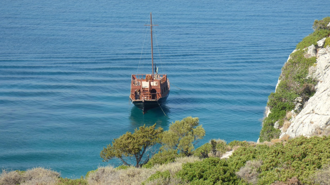 Круїз грецькими островами на лайнері Costa Fortuna у супроводі представника Феєрії