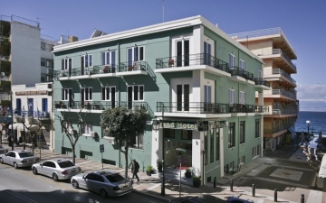 Grand Hotel 3* (Loutraki)