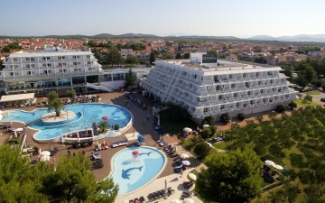 OLYMPIA HOTEL 4*. Водіце