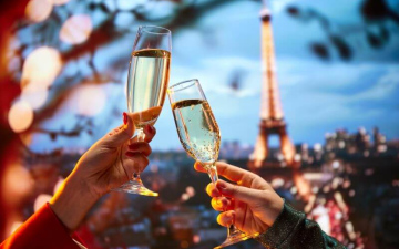 HOT PRIСE! Новий рік у Парижі - чотири відмовних місця зі знижкою 150 євро!