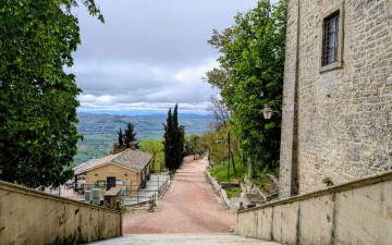 Райські куточки Тоскани і Умбрії