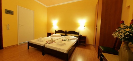 Grand Hotel 3* (Loutraki)