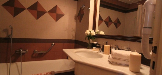 Achillion Hotel 3*