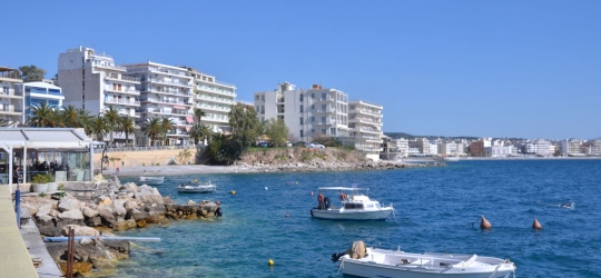 Grand Hotel 3* (Loutraki)