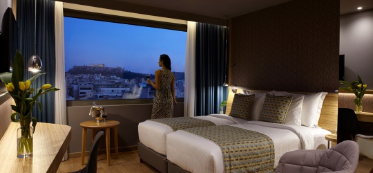 Wyndham Grand Athens 5*