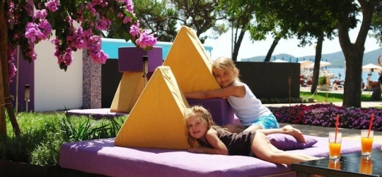 HOTEL ADRIATIC 3*. Биоград-на-мору