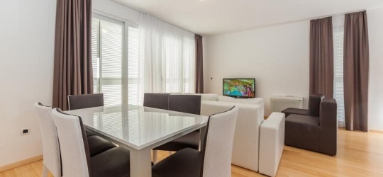 Falkensteiner Apartments Petrcane 4*. Петрчане