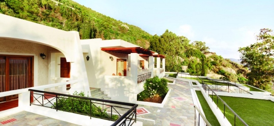 Ramada Loutraki Poseidon Resort 5*