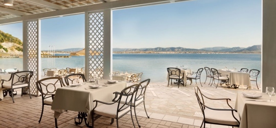 Ramada Loutraki Poseidon Resort 5*