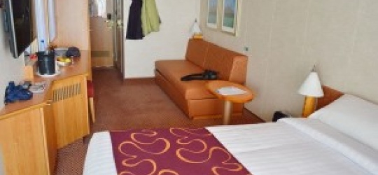 Лайнер Costa Diadema