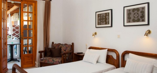 Kitsos Hotel 2*
