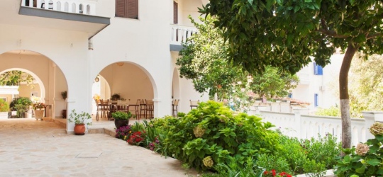 Kitsos Hotel 2*