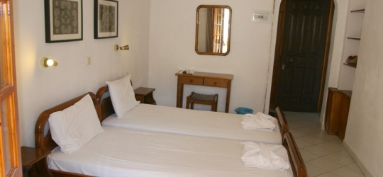 Kitsos Hotel 2*