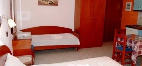 Hotel Dimitrakis Studios 2*
