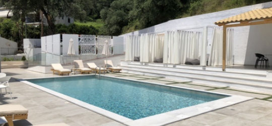 Vila Theros 4*