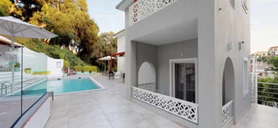 Vila Theros 4*