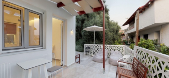 Vila Theros 4*