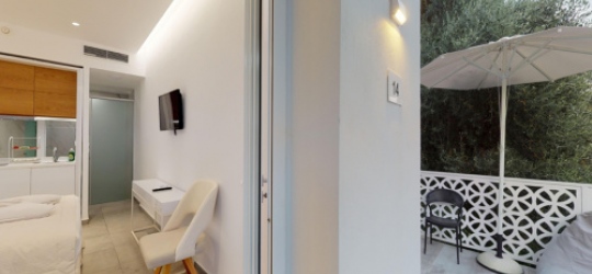 Vila Theros 4*