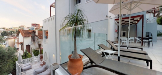 Vila Theros 4*