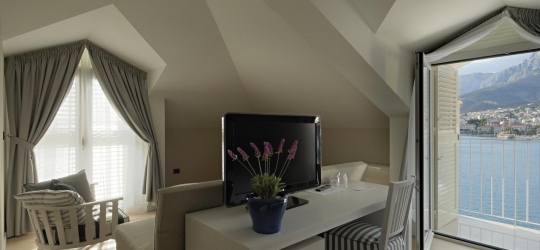  Hotel Osejava 4*. Макарска