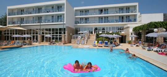 Bluesun Hotel Borak 3*. Бол, о.Брач