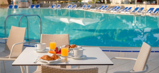  Valamar Meteor Hotel 4*. Макарська
