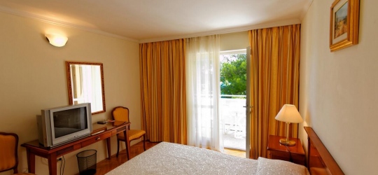 TN Jadran Hotel 3*. Трогір