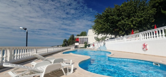 TN Jadran Hotel 3*. Трогір