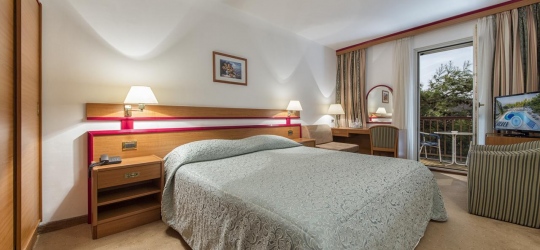 Hotel Horizont 4*. Башка Вода