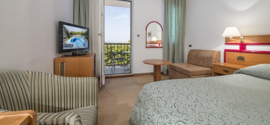 Hotel Horizont 4*. Башка Вода