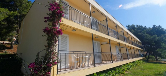 TN Jadran Hotel 3*. Трогір
