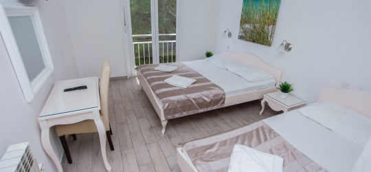 HOTEL BONACA 3*. Курорт Макарска