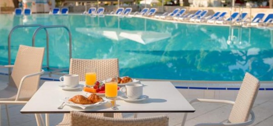  Valamar Meteor Hotel 4*. Макарська