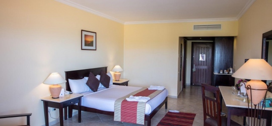 Royal Tulip Beach Resort 5*. Марса-Алам