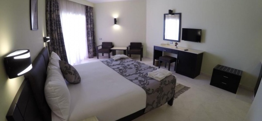 Royal Tulip Beach Resort 5*. Марса-Алам