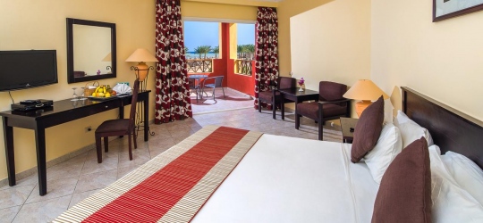 Royal Tulip Beach Resort 5*. Марса-Алам