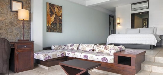 Le Meridien Fisherman's Cove 