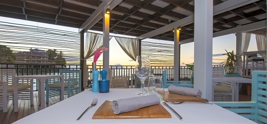 Le Meridien Fisherman's Cove 