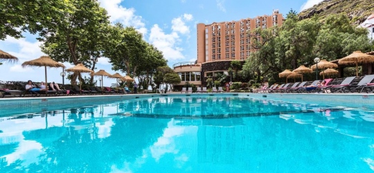 Dom Pedro Madeira 4*
