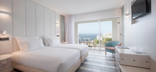 Hotel Alto Lido 4*