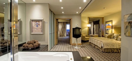 Royal Savoy Hotel 5*