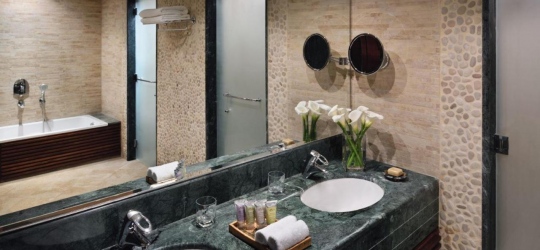 Mövenpick Resort & Spa Dead Sea 5*