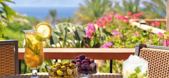 Mövenpick Resort & Spa Tala Bay 5*