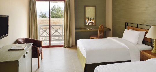 Mövenpick Nabatean Castle Hotel 5* Вади-Муса